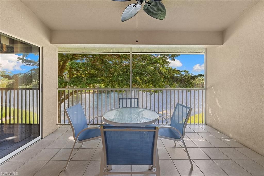 1048 Manor Lake Dr , Unit 203, Naples, FL 34110 Photo