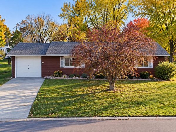 307 E BLUFF STREET, Neshkoro, WI 54960