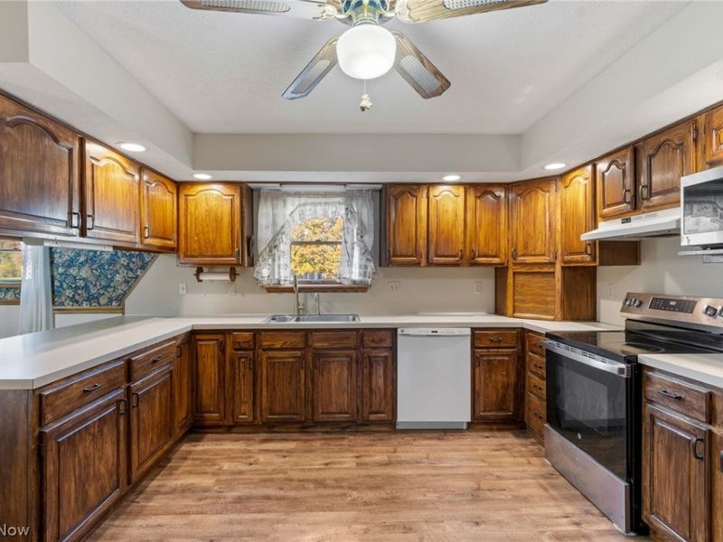 5420 E State Road, Newcomerstown, OH 43832 Photo 7