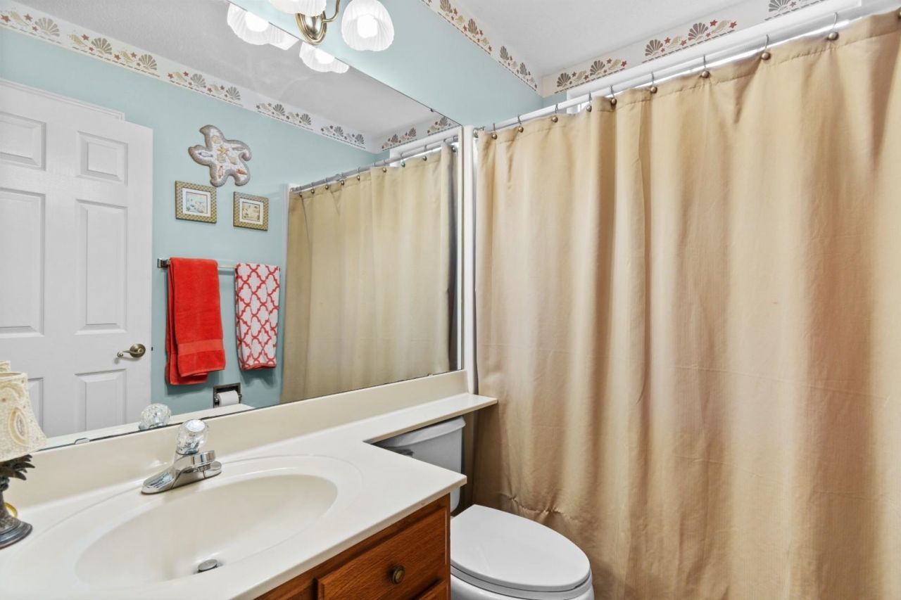 1503 Hallborough Dr. Photo 24