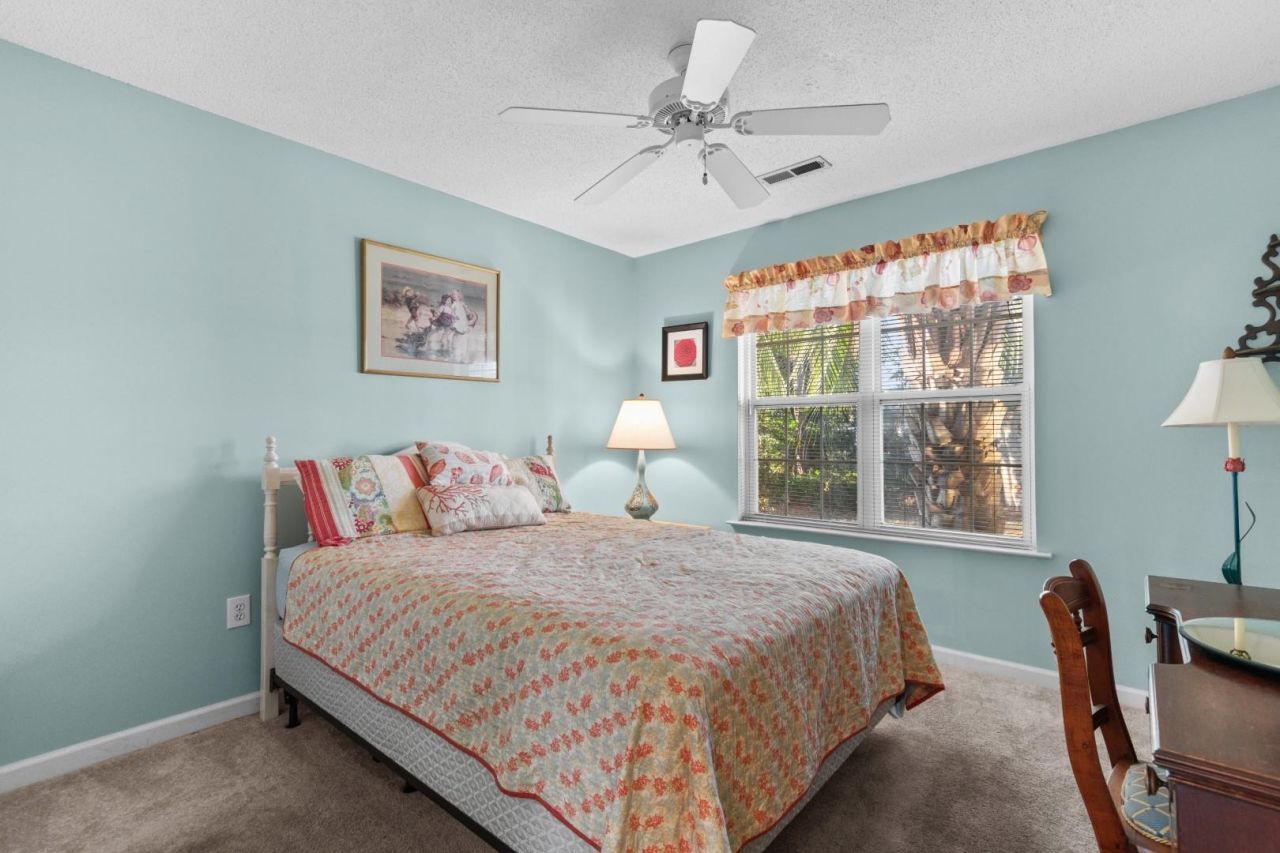 1503 Hallborough Dr. Photo 25