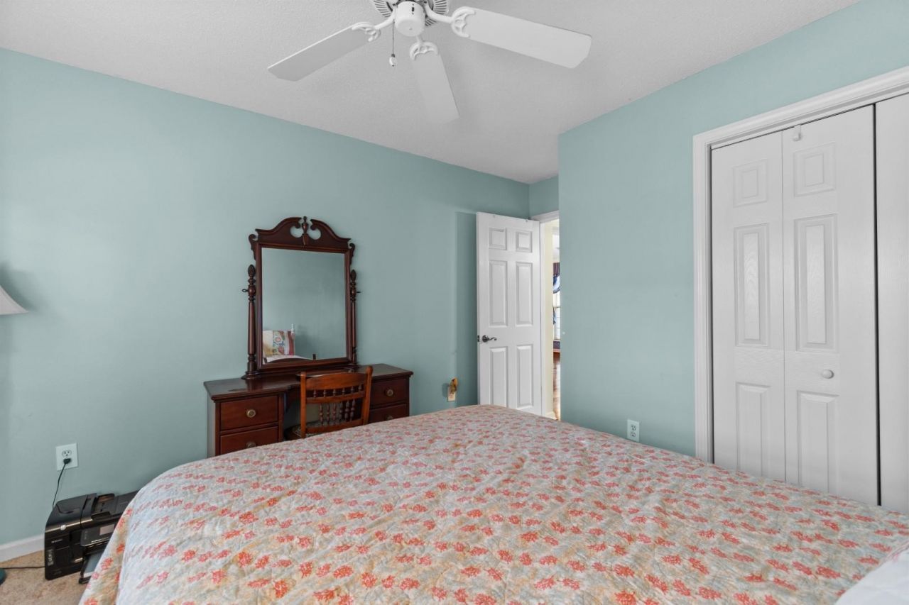 1503 Hallborough Dr. Photo 26