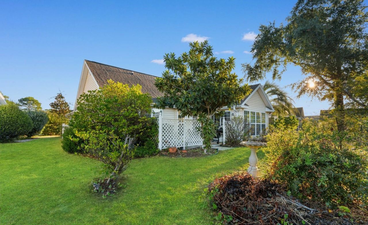 1503 Hallborough Dr. Photo 32