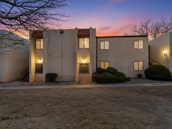 901 Country Club Drive SE, Unit APT B, Rio Rancho, NM 87124