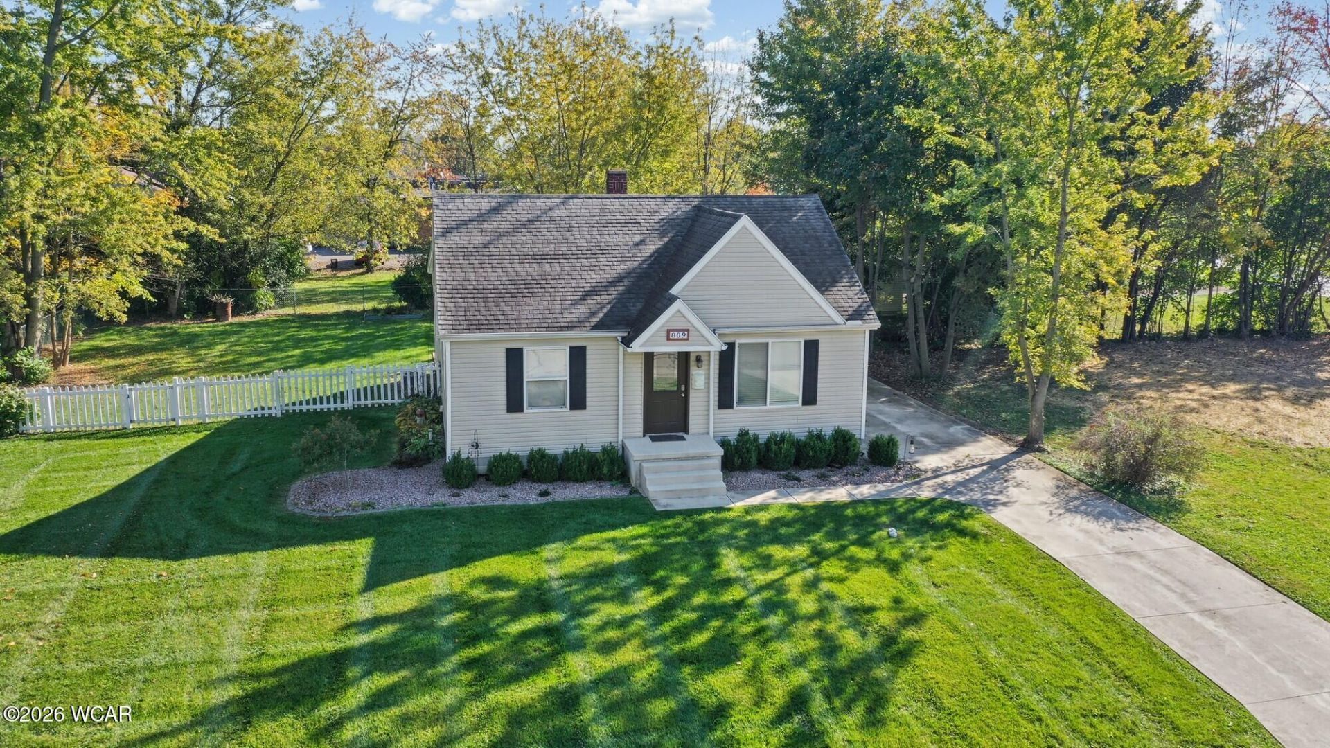 809 S Pears Avenue, Lima, OH 45805 Main Photo