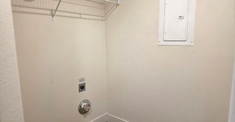 630 E 4th Avenue, Sun Valley, NV 89433 Photo