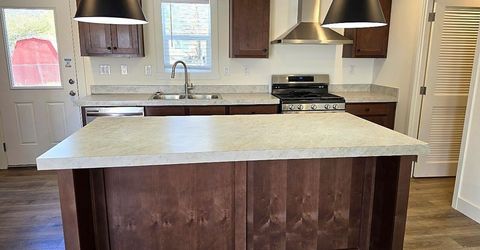 630 E 4th Avenue, Sun Valley, NV 89433 Photo