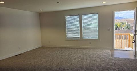 630 E 4th Avenue, Sun Valley, NV 89433 Photo