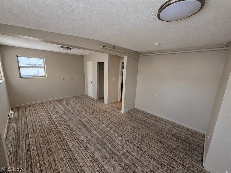 839 E Indianola Avenue, Youngstown, OH 44502 Photo 2
