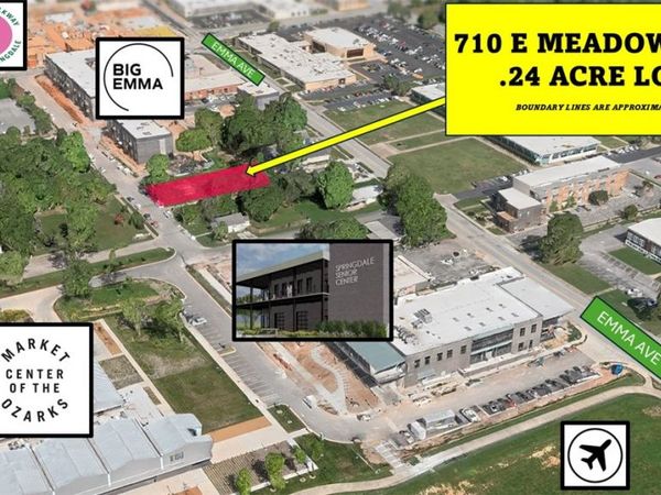 710 E Meadow Avenue , Springdale, AR 72764