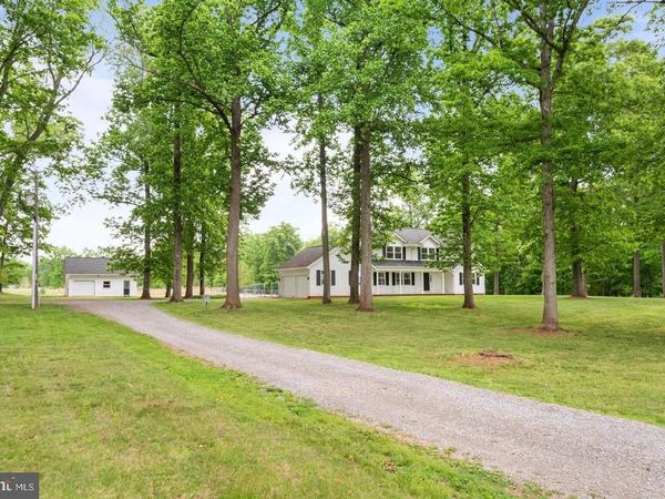 43118 EVANS POND ROAD , LEESBURG, VA 20176