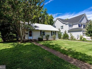 1922 ANDERSON ROAD , FALLS CHURCH, VA 22043