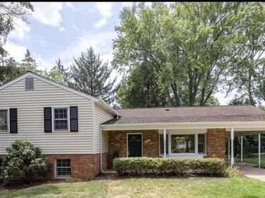 1606 MARY ELLEN COURT , MCLEAN, VA 22101
