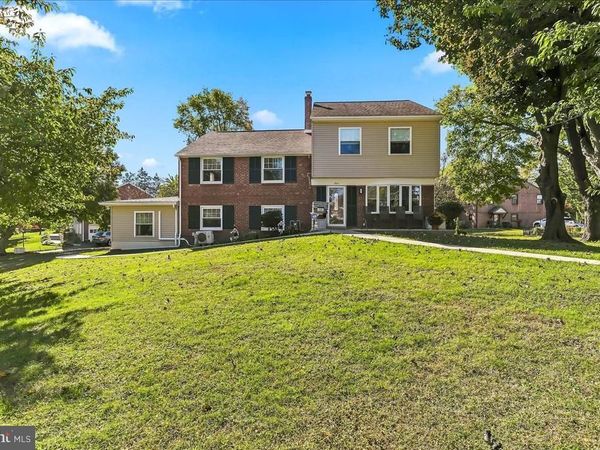 306 GOVERNORS DRIVE, WALLINGFORD, PA 19086