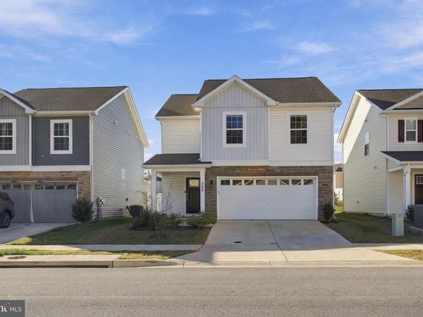 322 FOREST EDGE AVENUE , LA PLATA, MD 20646