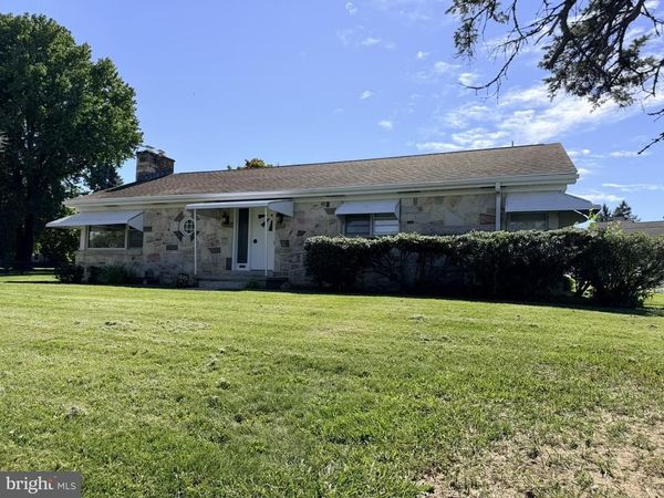 1034 FISHBURN ROAD, HERSHEY, PA 17033