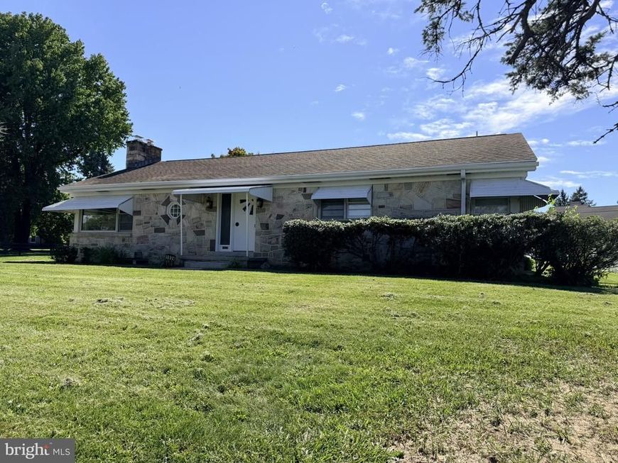 1034 Fishburn Road, Hershey, PA 17033 Main Photo