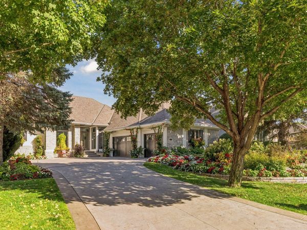 9061 Breckenridge Lane , Eden Prairie, MN 55347