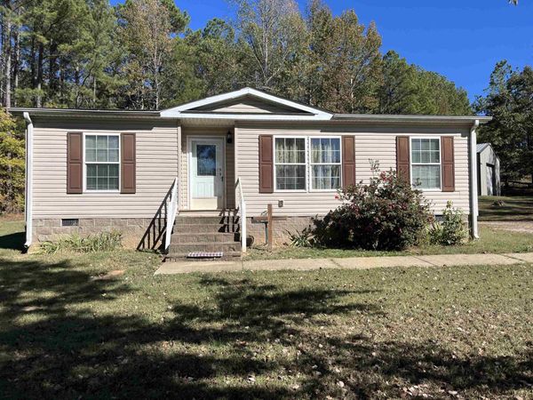 1120 PICKENS RD, Adamsville, TN 38310