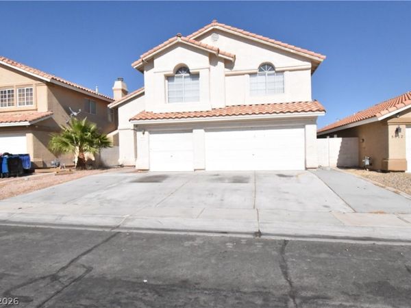 5016 Camino Del Santo Parkway, North Las Vegas, NV 89031