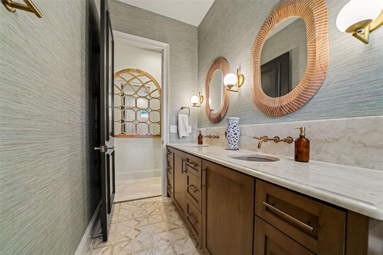 32519 Hawks Lake Lane, Sorrento, FL 32776 Photo