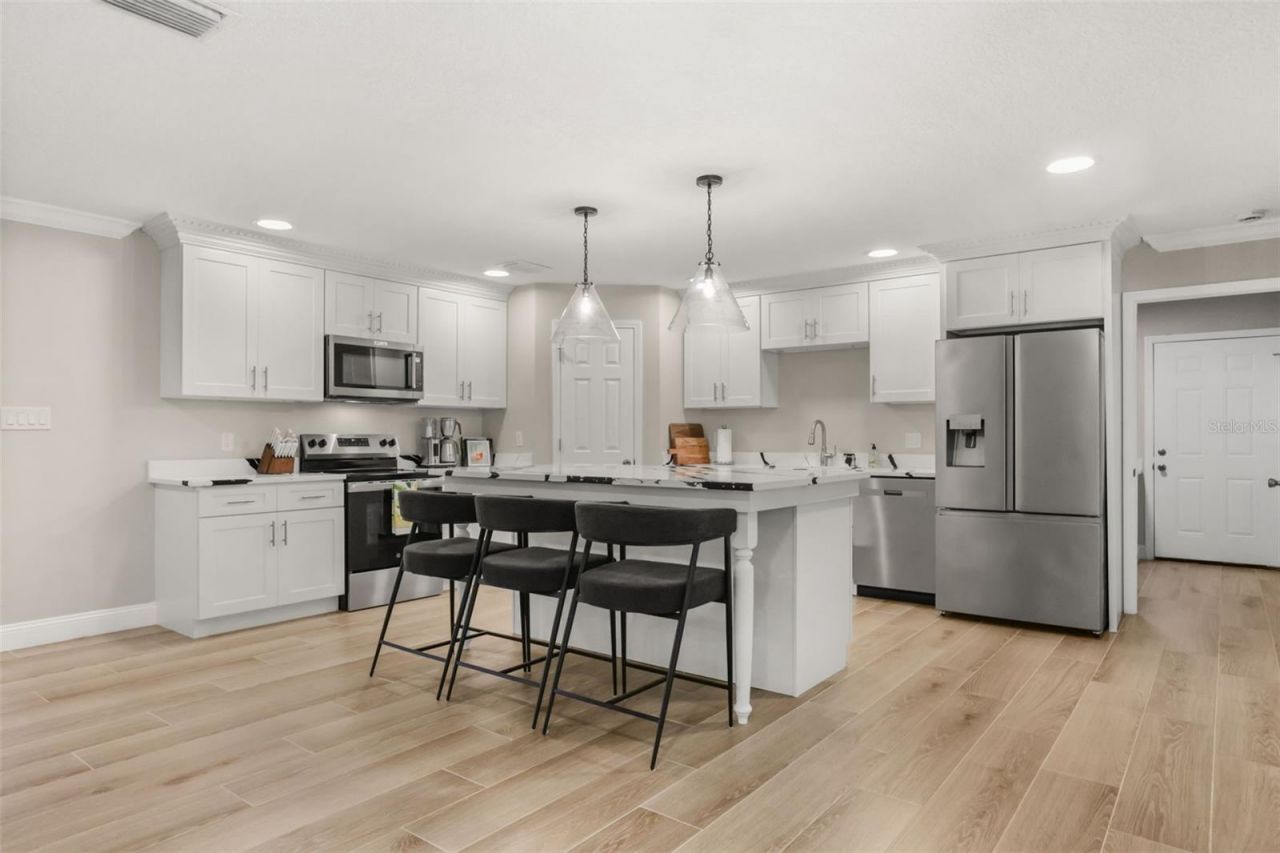 102 Linda Lane, Lake Mary, FL 32746 Photo