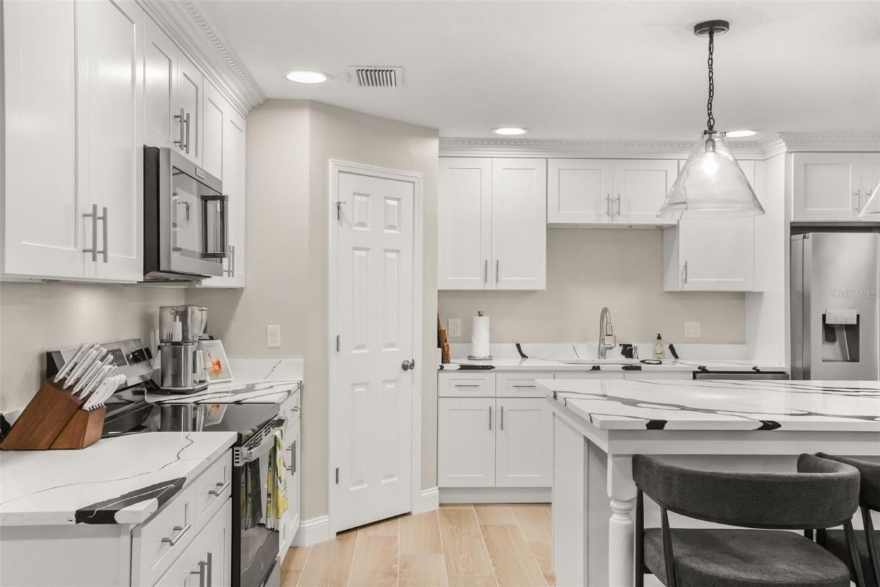 102 Linda Lane, Lake Mary, FL 32746 Photo