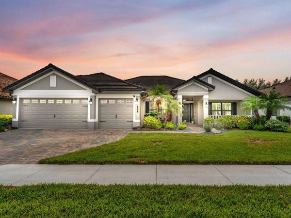 466 LAKE VISTA DRIVE , AUBURNDALE, FL 33823