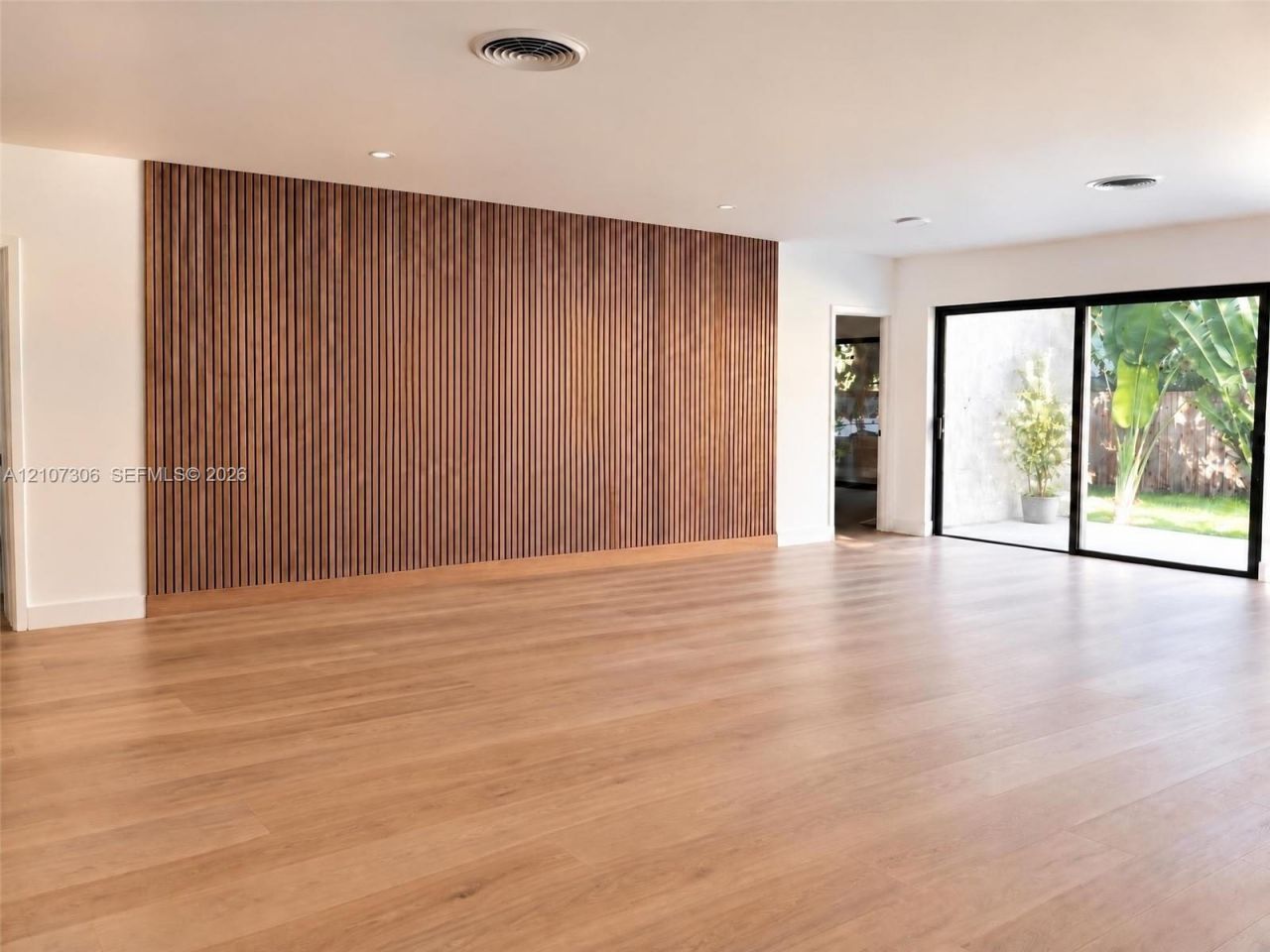 4322 Alton Rd , Miami Beach, FL 33140 Photo