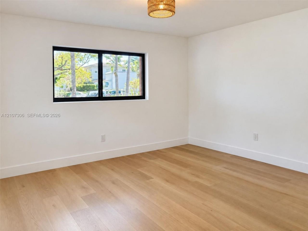 4322 Alton Rd , Miami Beach, FL 33140 Photo