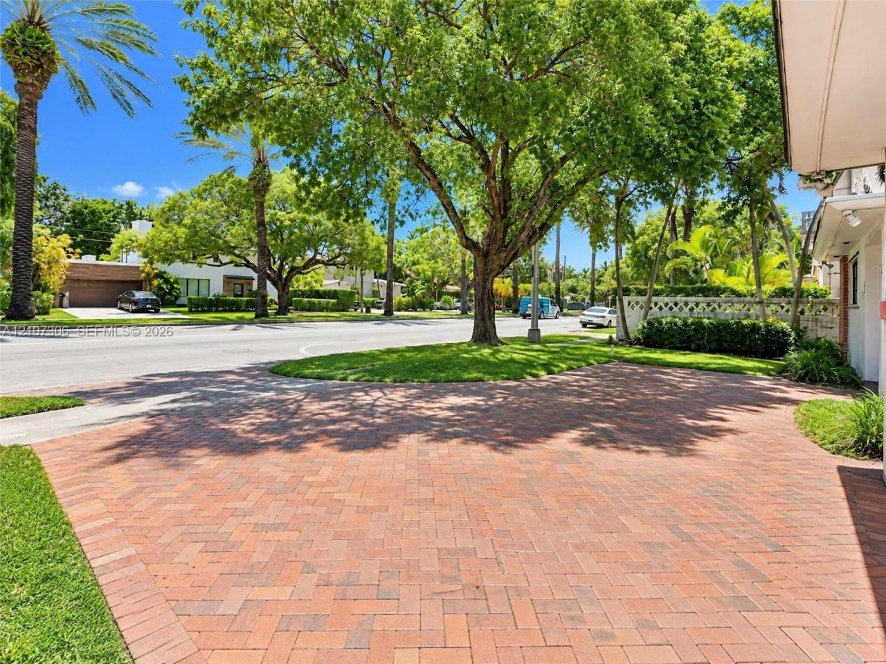 4322 Alton Rd , Miami Beach, FL 33140 Photo