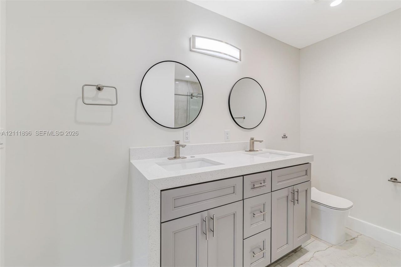 955 33rd St , West Palm Beach, FL 33407 Photo