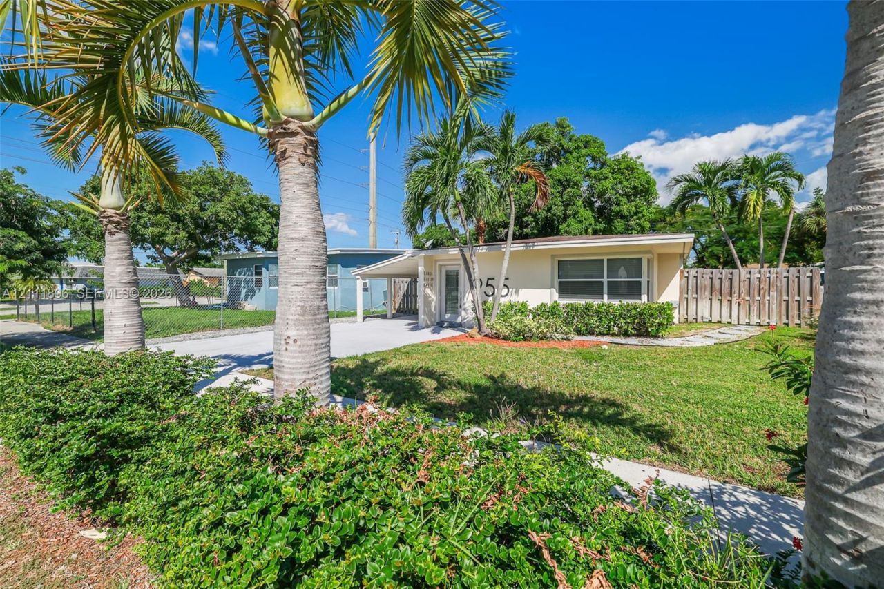 955 33rd St , West Palm Beach, FL 33407 Photo