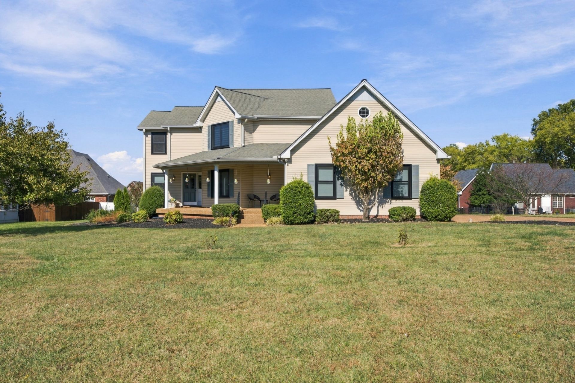 1709 Orchard Dr  Lebanon, TN 37087