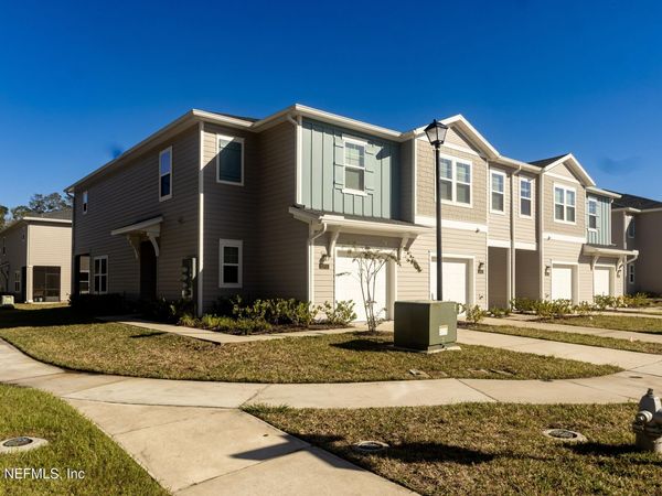 2252 WINDWARD CAY Lane, Middleburg, FL 32068