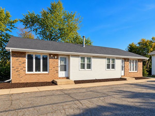 5426 MIDVALE Drive, ROCKFORD, IL 61108