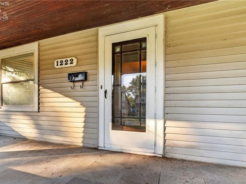 1222 W 6th Street, Lorain, OH 44052 Photo 4