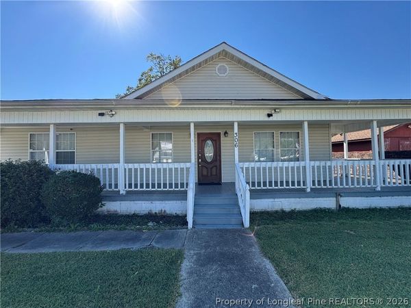 306 E 11th Street , Lumberton, NC 28358