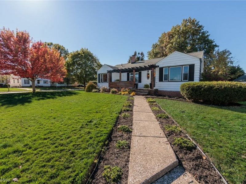 6506 Glencoe Avenue, Brooklyn, OH 44144 Photo 2
