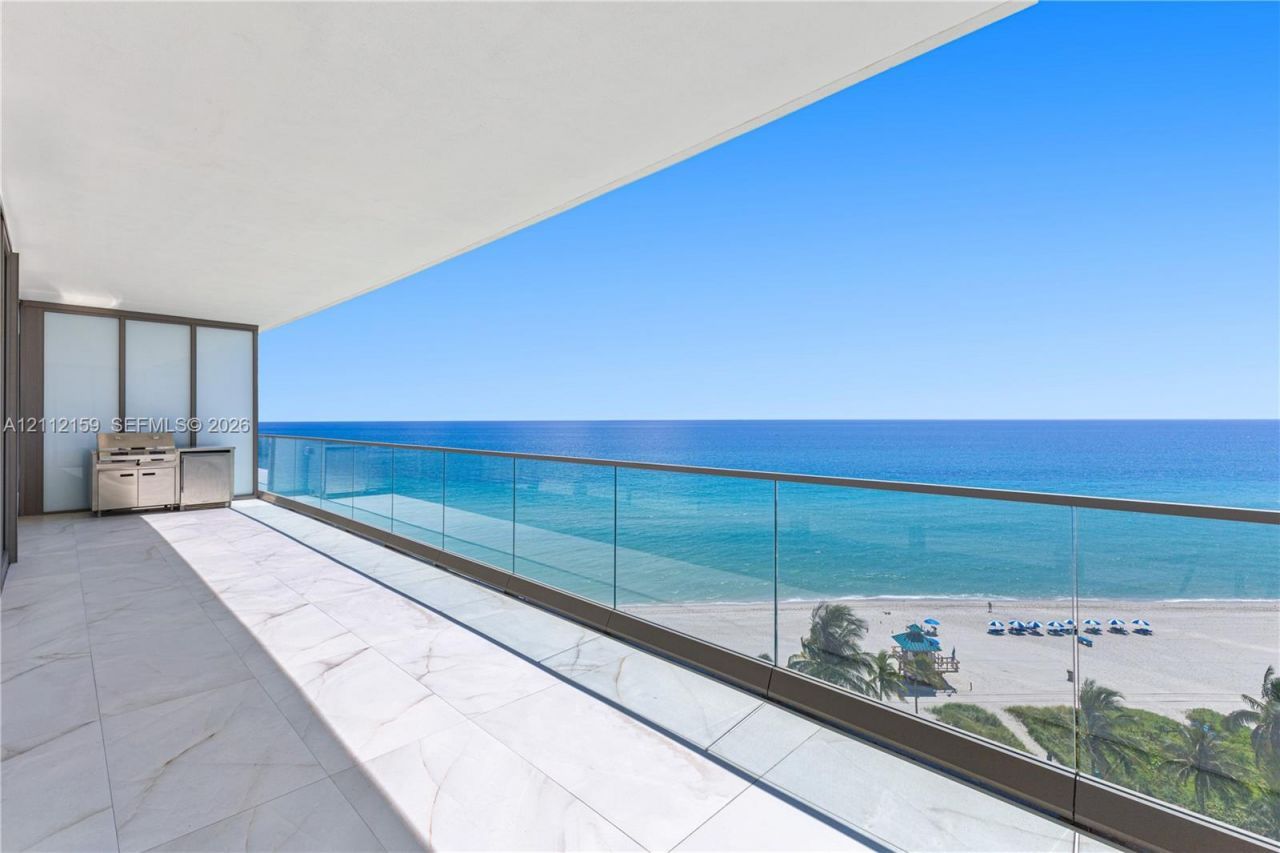 18975 Collins Ave , Unit 802, Sunny Isles Beach, FL 33160 Photo