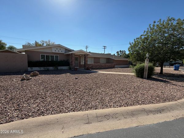 3601 E Pierson Street, Phoenix, AZ 85018