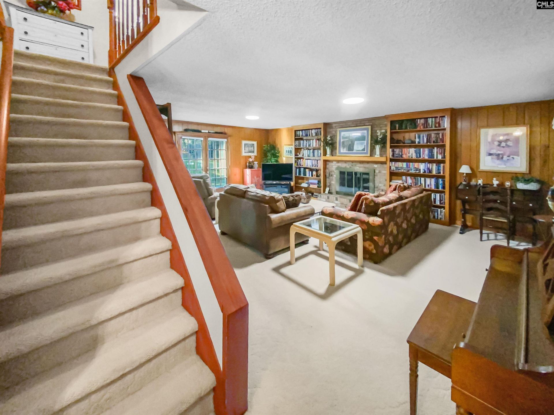 120 Valhalla Drive  Photo 17