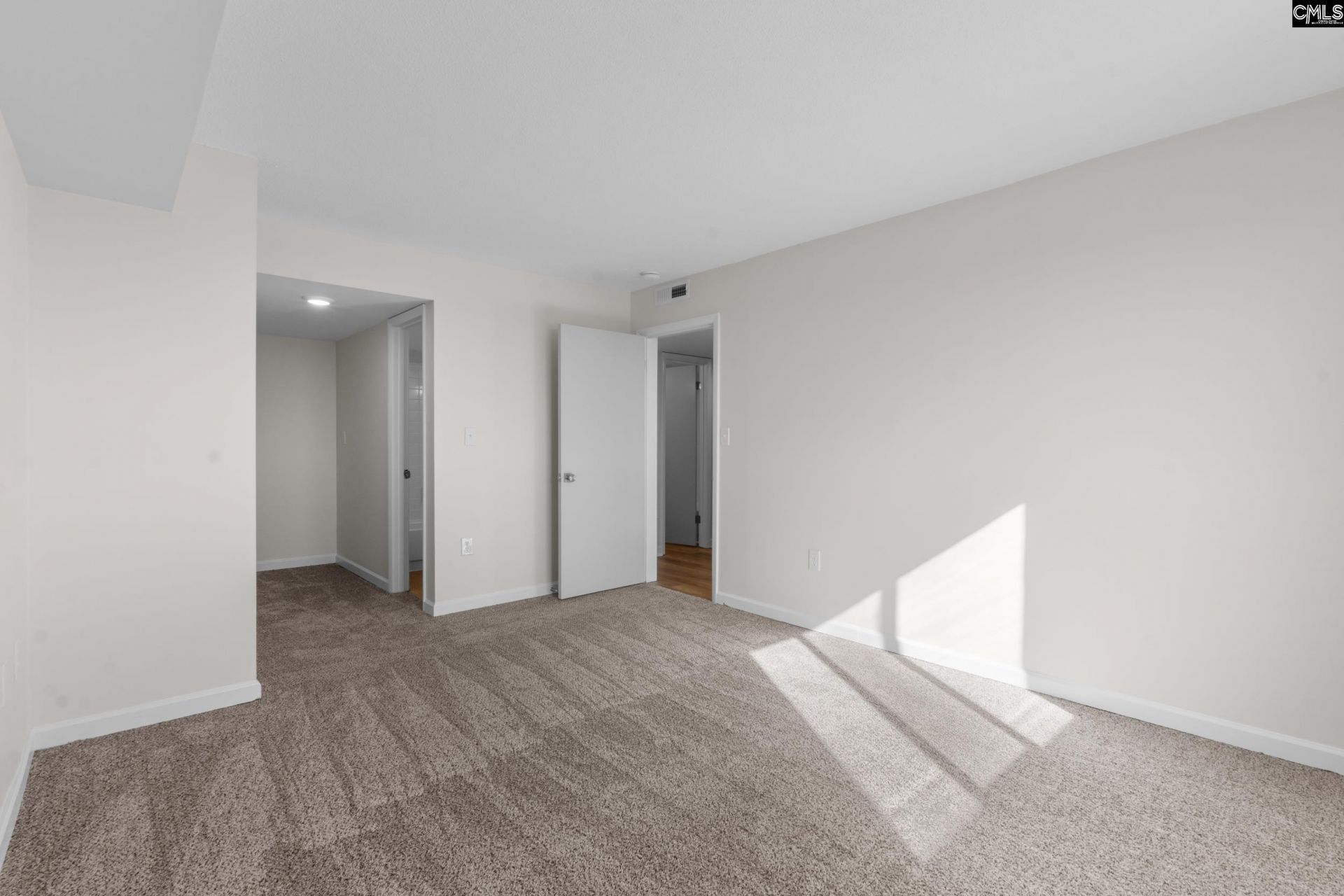 1825 Saint Julian Place  Photo 6