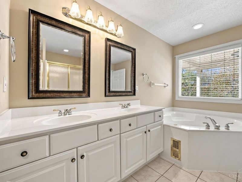 1661 Nichole Court, Hamilton, OH 45013 Photo 31