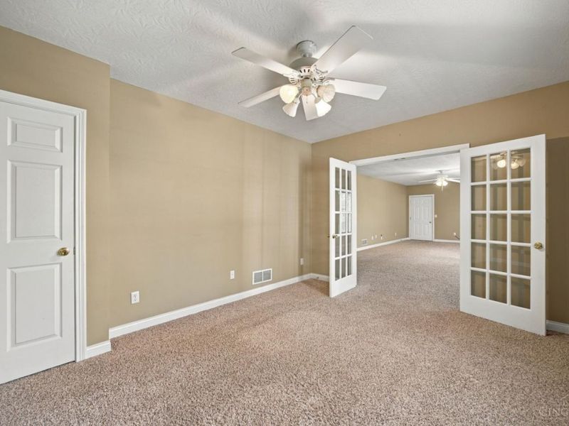1661 Nichole Court, Hamilton, OH 45013 Photo 44