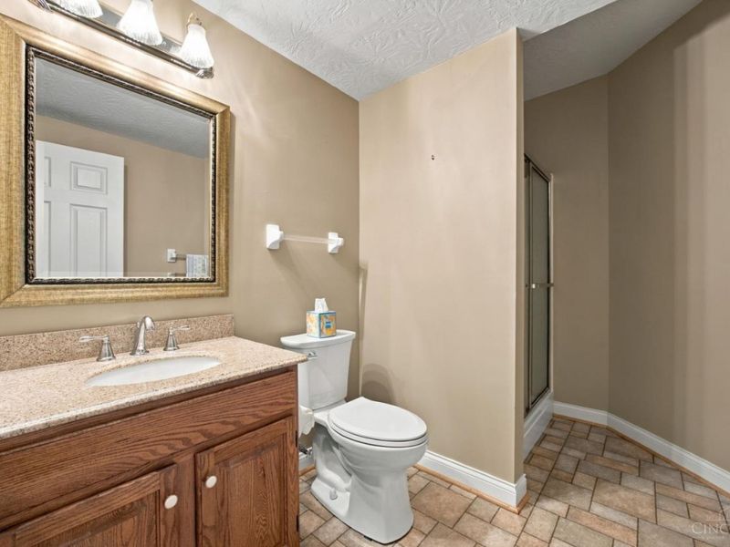 1661 Nichole Court, Hamilton, OH 45013 Photo 61