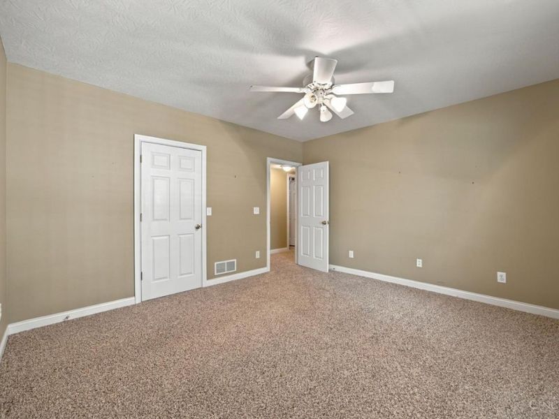 1661 Nichole Court, Hamilton, OH 45013 Photo 66