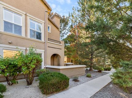 9050 Double R Boulevard, Unit APT 1011, Reno, NV 89521 Photo