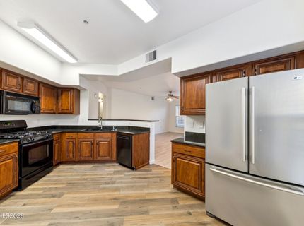 9050 Double R Boulevard, Unit APT 1011, Reno, NV 89521 Photo