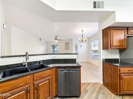 9050 Double R Boulevard, Unit APT 1011, Reno, NV 89521 Photo